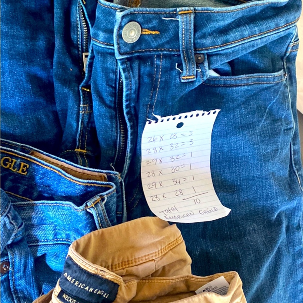 10 pairs of American Eagle jeans for young boys, very nice care